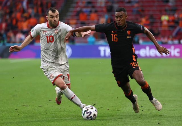 突尼斯女足备战与马其顿队的对决 突尼斯女足备战与马其顿队的对决